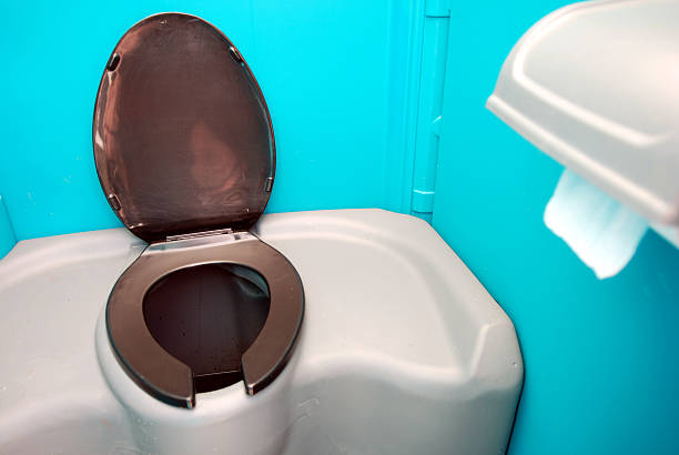 Best Best portable toilet rental  in Manistee, MI
